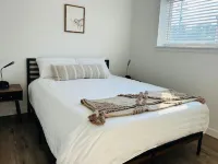 Serene Retreat - Garden View, WiFi, Tranquil Setting