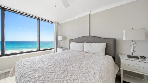 Breathtaking Gulf Views and Community Pools - Stunning Coastal Retreat