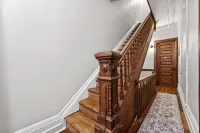 Steps to Columbia and Morningside Park - Spacious Chic Retreat Hotel di Edgewater