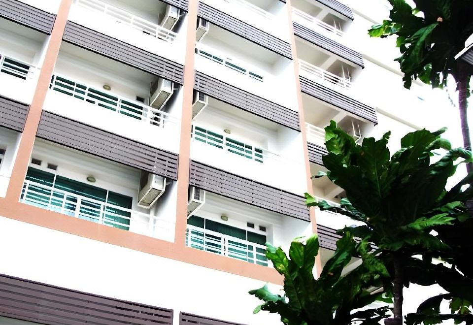 3. 앰포 레지던스..