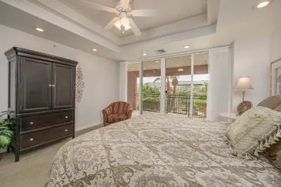 Riverfront Condo w/beach, boat launch, pool & spa