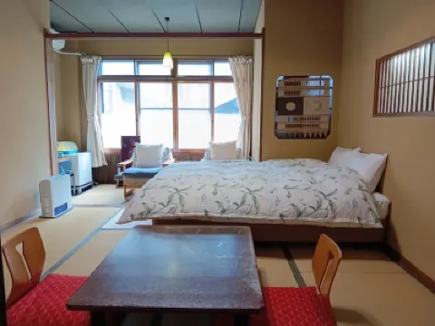 信州澀温泉 澀白銀屋旅館 鄰近湯田中的酒店