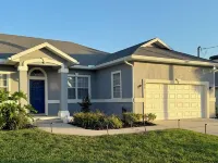 St. Augustine S.F.H. Beach House Rental- 1 Block to the Beach!