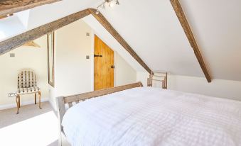 Host & Stay - Eden Cottage