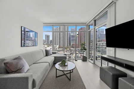 Level Chicago - Fulton Market Отели рядом с достопримечательностью «Сити Холл»