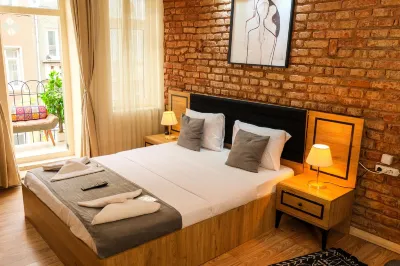 TAKSİM NİKEA SUİTES Hotel in zona Museum of Adam Mickiewicz
