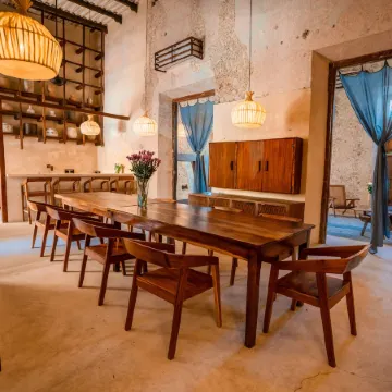 Casa Mandarina Downtown with Pool