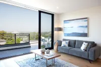 Kula Crows Nest Hotel a Willoughby