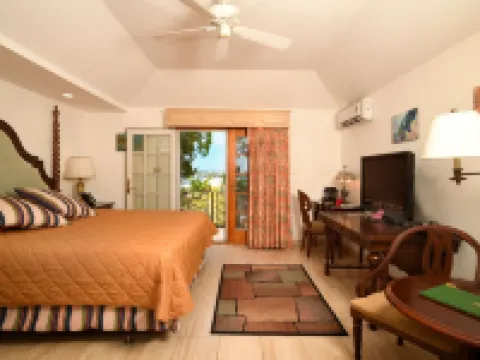 Fourways Inn Hotels in Hamilton