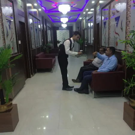 Hotel Embassy International