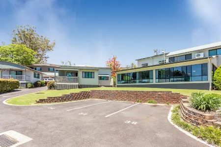 Eastgate on the Range Motel Отели рядом с достопримечательностью «Cobb & Co Museum»