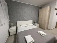 Avr Airport Deluxe Suites 6 Airport Free Shutle - balcony