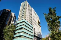 倫敦帕丁頓宿城王爾德公寓飯店 Digby Stuart College附近的飯店