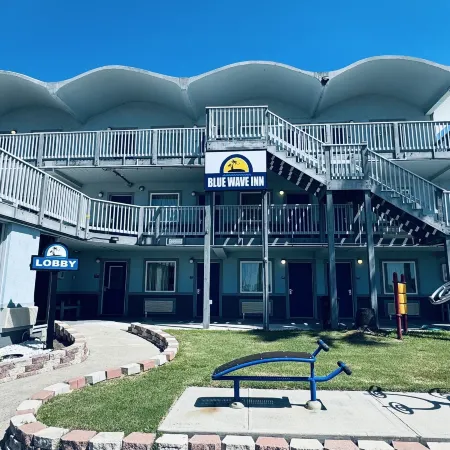 Blue Wave Inn