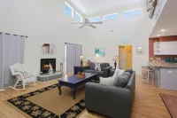 Boardwalk Sandpiper by Pristine Properties Vacation Rentals - Balcony