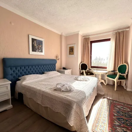Aeneas Hotel