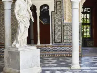 Hotel Boutique Corral del Rey Отели рядом с достопримечательностью «Нервион»