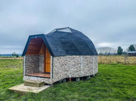 Domos Frutillar Отели рядом с достопримечательностью «Колониальный немецкий музей»