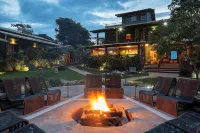 Casa da Lua Pousada Hotels near Capital da Chapada dos Veadeiros