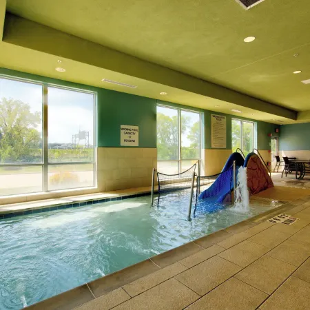 Holiday Inn Express & Suites ONALASKA - LA CROSSE AREA by IHG