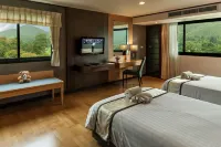 Alpine Golf Resort Chiang Mai Hotels near Wat Pa Yang (Wat San Pra Chao Deang)