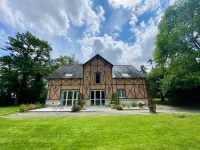 Le Château d'Apigné Hôtels à : Bruz