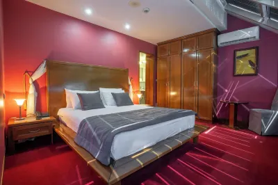 Hotel Astra Hotels in Старі-Град