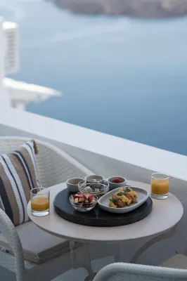 La Roka, Cliffside Memories - Bed and Breakfasts