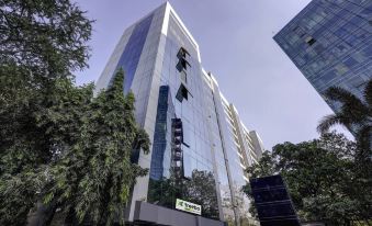 Treebo Castle Rock Inn