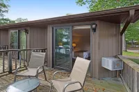 Chanticleer Inn Các khách sạn ở Cloverland