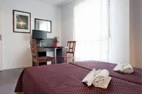 Residhotel les Hauts d'Andilly - Apartments