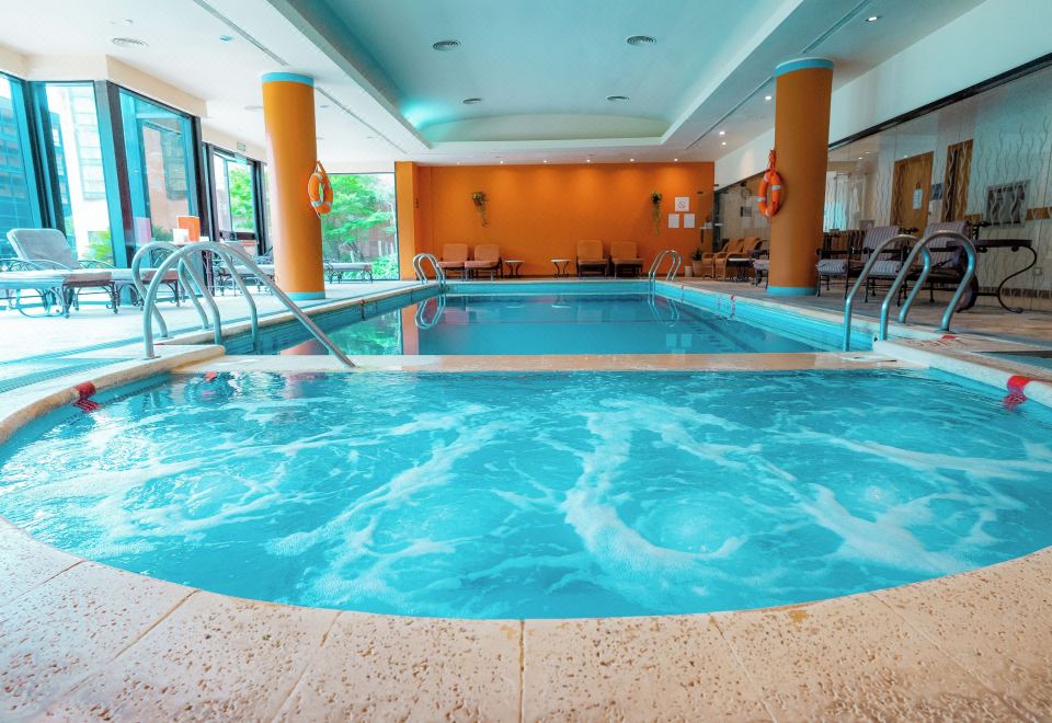 Sheraton Pilar Hotel & Convention Center Over view