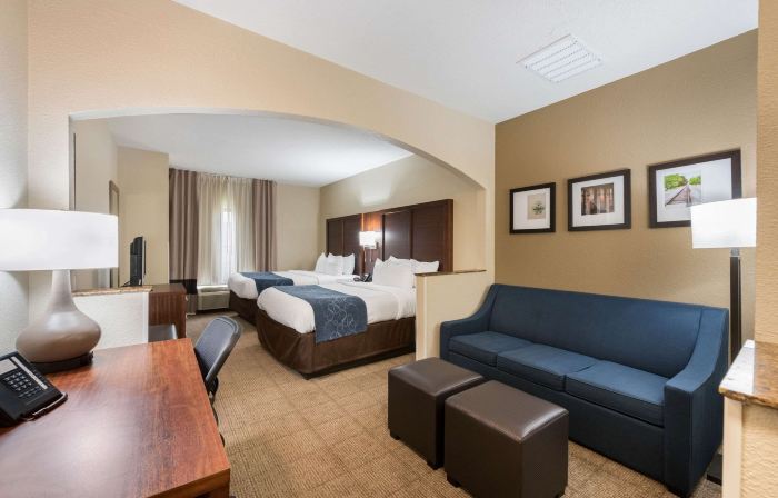 Comfort Suites Monroe