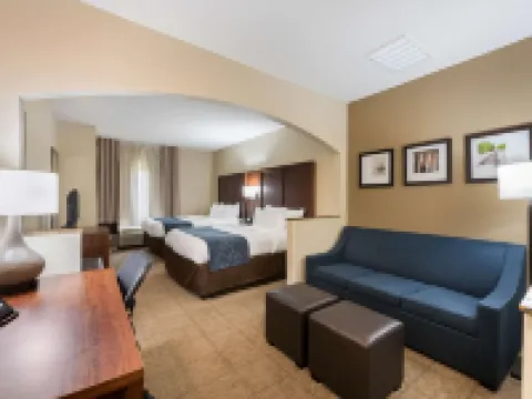 Comfort Suites Monroe Hotels in Monroe