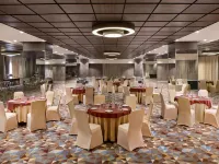 Wyndham Ahmedabad Shela Hotels near MICA