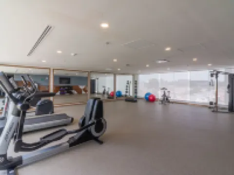 ハンプトン バイ ヒルトン アグアスカリエンテス ダウンタウン アグアスカリエンテスのホテル