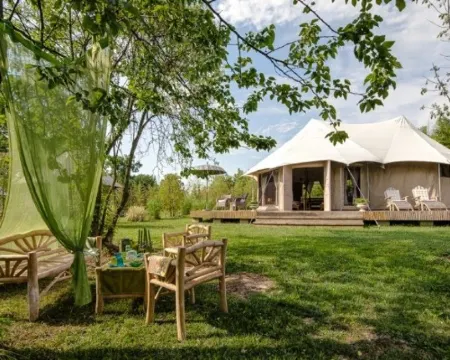 グランピング カノニチ ディ サン マルコ ミラーノのホテル