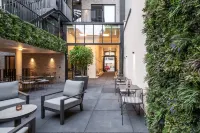 One Two Four - Hotel & Spa Hotels in Ghent