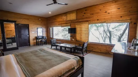 艾哈瑪雪松小屋