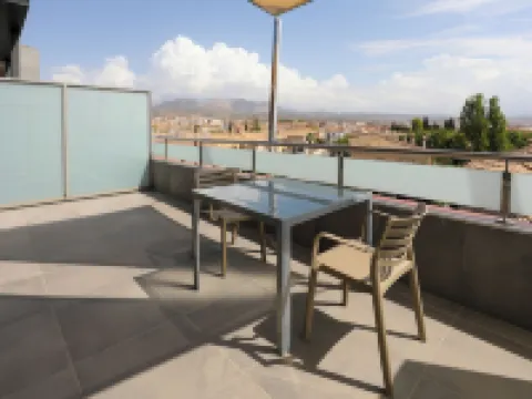 Hotel YIT Conquista de Granada Hoteles en Peligros