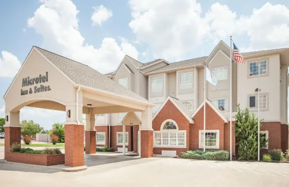 斯蒂爾沃特温德姆麥客達套房酒店