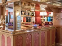 Hotel Venezia Hotels near Museum M9