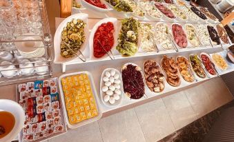 Hotel Grand Heykel