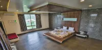 Sorina Hillside Resort Hotels in Gorhe Khurd
