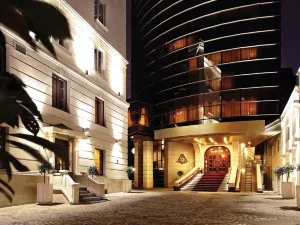 Nobil Luxury Boutique Hotel