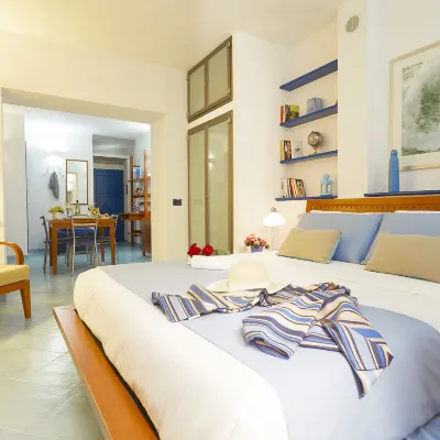 Appartamenti Rosa Dei Venti Hotels near Windmill