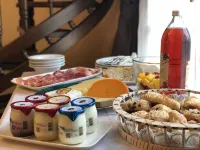 Maison Blanche Hotels in Antonne-et-Trigonant