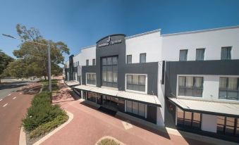Joondalup City Hotel