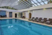 Oxford Belfry Hotel & Spa - С бассейном