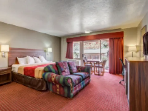エコノ ロッジ セント ジョージ ノース - ニア パイオニア パーク セントジョージのホテル